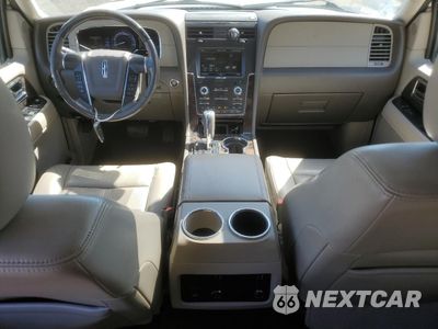 Zdjęcie 8 z 15 samochodu: 2015 LINCOLN NAVIGATOR VIN:5LMJJ2JT4FEJ07854 - miniatura