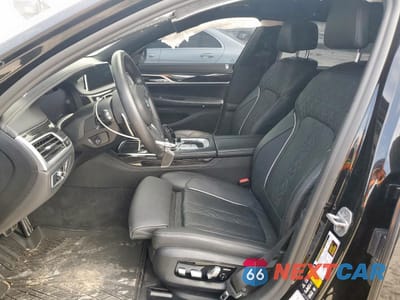 Zdjęcie 7 z 14 samochodu: 2022 BMW 750 XI VIN:WBA7U2C08NCJ65713 - miniatura