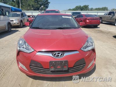 Piąte zdjęcie samochodu w środku: 2017 HYUNDAI VELOSTER VIN:KMHTC6AD2HU307842 - miniatura