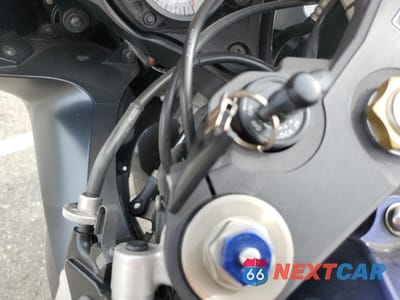 Zdjęcie 8 z 10 samochodu: 2007 SUZUKI GSX-R750 VIN:JS1GR7KA172114357 - miniatura