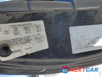 Zdjęcie 13 z 13 samochodu: 2001 OLDSMOBILE AURORA VIN:1G3GR64H814125491 - miniatura