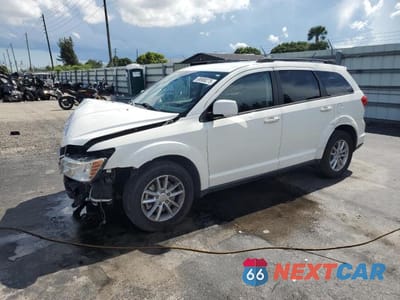 2015 DODGE JOURNEY SXT 3C4PDCBG0FT711076 - główne zdjęcie licytacji z USA - miniatura