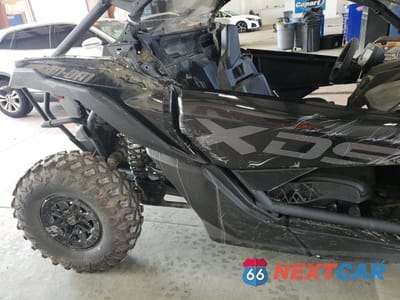 Zdjęcie 9 z 11 samochodu: 2025 CAN-AM MAVERICK X3 X DS TURBO RR VIN:3JBVDAV46SE000075 - miniatura