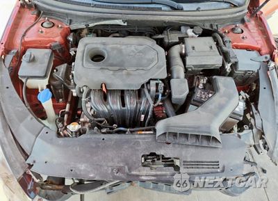 Zdjęcie 11 z 14 samochodu: 2018 HYUNDAI SONATA SPORT VIN:5NPE34AF1JH701917 - miniatura