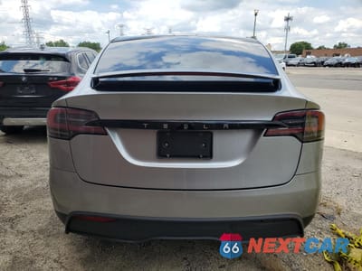 Zdjęcie 6 z 14 samochodu: 2024 TESLA MODEL X VIN:7SAXCDE58RF456637 - miniatura