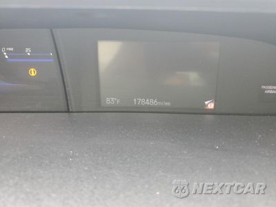 Zdjęcie 9 z 14 samochodu: 2013 HONDA CIVIC EX VIN:19XFB2F81DE075171 - miniatura