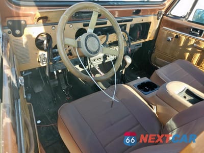 Zdjęcie 8 z 14 samochodu: 1987 JEEP WRANGLER LAREDO VIN:2BCCL8143HB514067 - miniatura