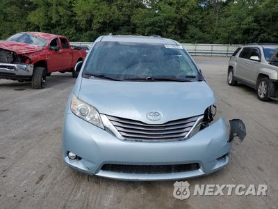 Piąte zdjęcie samochodu w środku: 2016 TOYOTA SIENNA XLE VIN:5TDYK3DC7GS692977 - miniatura