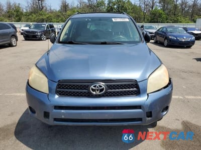 Piąte zdjęcie samochodu w środku: 2007 TOYOTA RAV4 VIN:JTMZD33V875034317 - miniatura