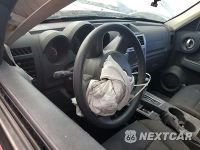 Zdjęcie 17 z 26 samochodu: 2011 DODGE NITRO HEAT VIN:1D4PU4GX7BW564003 - miniatura