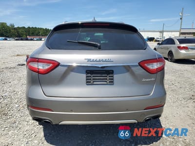 Zdjęcie 6 z 13 samochodu: 2017 MASERATI LEVANTE LUXURY VIN:ZN661XUL5HX238657 - miniatura