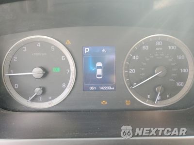 Zdjęcie 9 z 15 samochodu: 2017 HYUNDAI SONATA SPORT VIN:5NPE34AF1HH478949 - miniatura