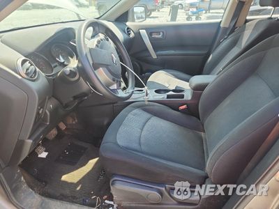 Zdjęcie 7 z 14 samochodu: 2013 NISSAN ROGUE S VIN:JN8AS5MT5DW037049 - miniatura