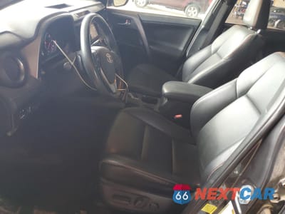 Zdjęcie 7 z 14 samochodu: 2018 TOYOTA RAV4 SE VIN:JTMJFREV1JJ231819 - miniatura