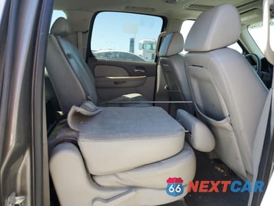 Zdjęcie 11 z 13 samochodu: 2007 CHEVROLET SUBURBAN K1500 VIN:1GNFK16387J166953 - miniatura