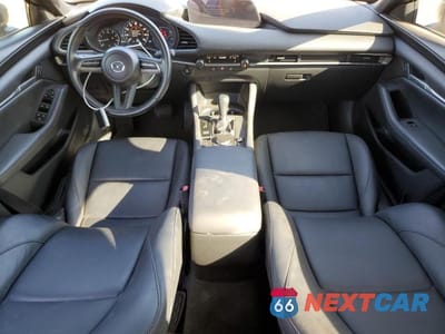 Zdjęcie 8 z 12 samochodu: 2020 MAZDA 3 VIN:JM1BPALM4L1172930 - miniatura