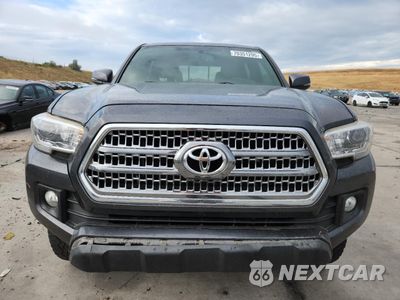 Piąte zdjęcie samochodu w środku: 2017 TOYOTA TACOMA DOUBLE CAB VIN:3TMCZ5AN6HM079189 - miniatura