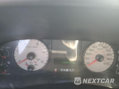 Zdjęcie 9 z 14 samochodu: 2006 FORD F350 SUPER DUTY VIN:1FTWW33P76EB45518 - miniatura