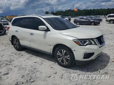 Czwarte zdjęcie samochodu z boku: 2017 NISSAN PATHFINDER S VIN:5N1DR2MM0HC643034 - miniatura
