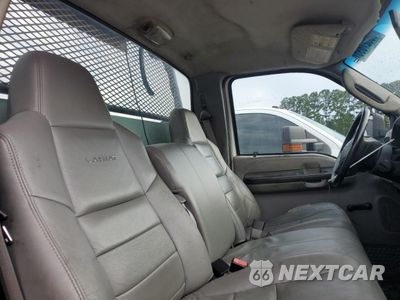 Zdjęcie 6 z 10 samochodu: 2006 FORD F450 SUPER DUTY SERVICE TRUCK VIN:1FDXF46P86ED51867 - miniatura