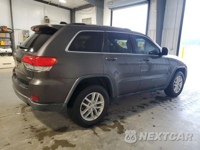 Trzecie zdjęcie samochodu z tyłu: 2017 JEEP GRAND CHEROKEE LAREDO VIN:1C4RJFAG2HC607062 - miniatura