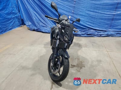 Drugie zdjęcie samochodu z przodu: 2024 KAWASAKI ER500 VIN:ML5ERGE13RDA18582 - miniatura