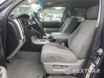 Zdjęcie 7 z 14 samochodu: 2007 TOYOTA TUNDRA DOUBLE CAB SR5 VIN:5TBRV54187S471077 - miniatura