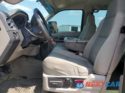 Zdjęcie 7 z 12 samochodu: 2008 FORD F250 SUPER DUTY VIN:1FTSW21R28ED95412 - miniatura