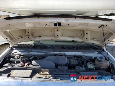 Zdjęcie 7 z 10 samochodu: 2008 FORD ECONOLINE E350 SUPER DUTY CUTAWAY VAN VIN:1FDWE35S98DB25361 - miniatura