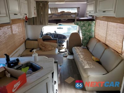 Piąte zdjęcie samochodu w środku: 2008 FORD ECONOLINE E350 SUPER DUTY CUTAWAY VAN VIN:1FDWE35S98DB25361 - miniatura