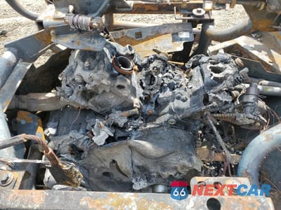 Zdjęcie 7 z 10 samochodu: 2021 KAWASAKI TERYX4 800 FI EPS LE 4X4 VIN:JKBRTCG10MB525350 - miniatura