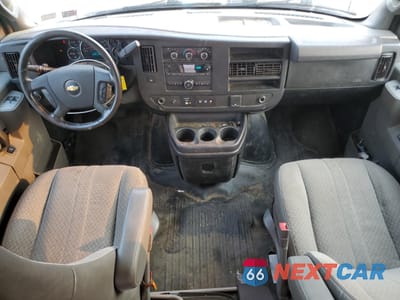 Zdjęcie 8 z 13 samochodu: 2021 CHEVROLET EXPRESS G3500 VIN:1HA3GTC71MN000659 - miniatura
