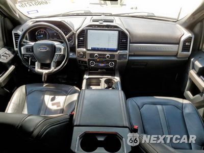 Zdjęcie 8 z 13 samochodu: 2022 FORD F250 SUPER DUTY VIN:1FT8W2BT1NEG11007 - miniatura