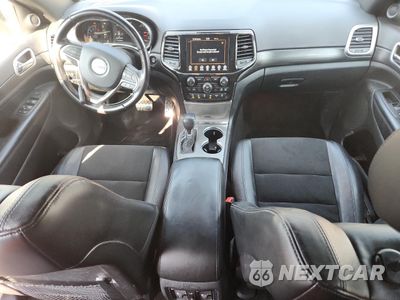 Zdjęcie 8 z 13 samochodu: 2021 JEEP GRAND CHEROKEE LAREDO VIN:1C4RJFAG9MC857022 - miniatura