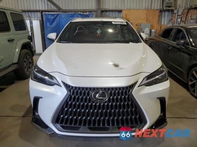 Piąte zdjęcie samochodu w środku: 2025 LEXUS NX 350 PREMIUM VIN:2T2GGCEZ3SC080269 - miniatura