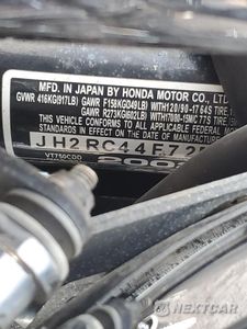 Zdjęcie 8 z 9 samochodu: 2002 HONDA VT750 CDD VIN:JH2RC44F72M011603 - miniatura