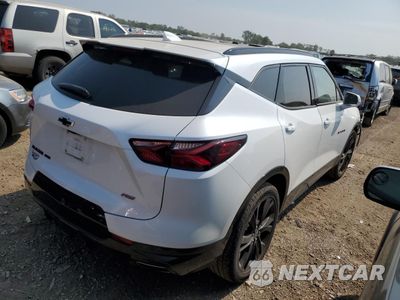 Trzecie zdjęcie samochodu z tyłu: 2020 CHEVROLET BLAZER RS VIN:3GNKBKRS0LS556090 - miniatura