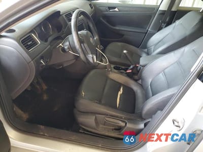 Zdjęcie 7 z 12 samochodu: 2012 VOLKSWAGEN JETTA SE VIN:3VWBP7AJXCM341067 - miniatura