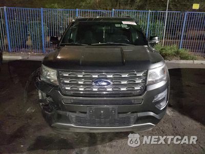 Piąte zdjęcie samochodu w środku: 2017 FORD EXPLORER XLT VIN:1FM5K7DH7HGC68020 - miniatura