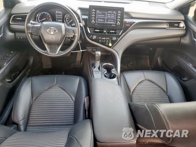 Zdjęcie 8 z 13 samochodu: 2022 TOYOTA CAMRY SE VIN:4T1G11AK0NU034288 - miniatura