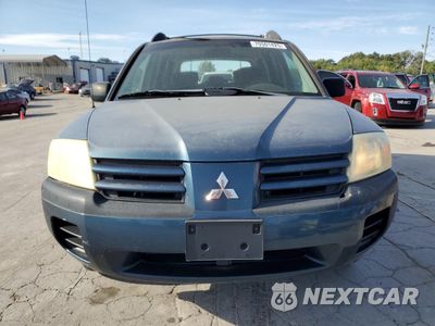 Piąte zdjęcie samochodu w środku: 2004 MITSUBISHI ENDEAVOR LS VIN:4A4MN21S94E084500 - miniatura