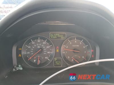 Zdjęcie 9 z 13 samochodu: 2011 VOLVO S40 T5 VIN:YV1672MS2B2537919 - miniatura