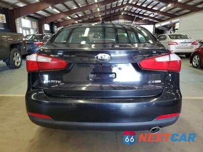 Zdjęcie 6 z 12 samochodu: 2014 KIA FORTE EX VIN:KNAFX4A87E5128292 - miniatura