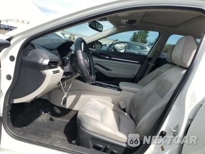 Zdjęcie 7 z 16 samochodu: 2019 NISSAN ALTIMA SV VIN:1N4BL4DVXKC114253 - miniatura
