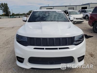 Piąte zdjęcie samochodu w środku: 2017 JEEP GRAND CHEROKEE SRT-8 VIN:1C4RJFDJ7HC699647 - miniatura