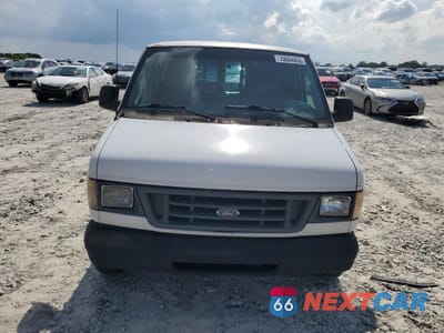 Piąte zdjęcie samochodu w środku: 2003 FORD ECONOLINE E150 VAN VIN:1FTRE14W33HA36204 - miniatura