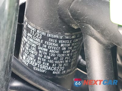 Zdjęcie 9 z 10 samochodu: 2024 KAWASAKI EX650 P VIN:ML5EXEP15RDAC6220 - miniatura