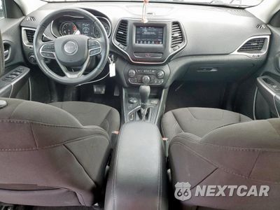 Zdjęcie 8 z 14 samochodu: 2019 JEEP CHEROKEE LATITUDE VIN:1C4PJMCB5KD125894 - miniatura