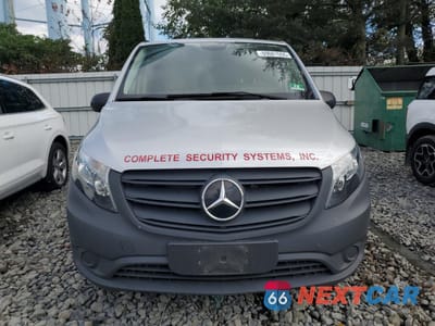 Piąte zdjęcie samochodu w środku: 2023 MERCEDES-BENZ METRIS VIN:W1YV0CEY0P4256711 - miniatura