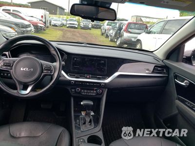 Zdjęcie 8 z 14 samochodu: 2022 KIA NIRO EX PREMIUM VIN:KNDCE3LC6N5493778 - miniatura